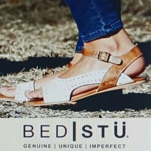 Bed Stu Auburn Flat Sandal Brown/Distressed Ivory Leather Stud Trim Handmade 7.5